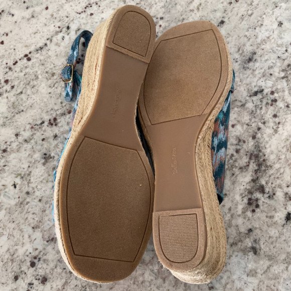 Bella Vita Wedge Sandals Colorful Women's 8.5M - Picture 6 of 8